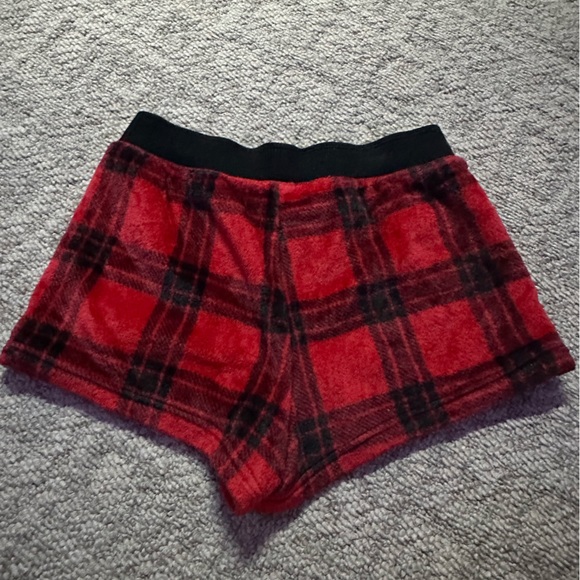 pink plaid shorts - Picture 2 of 3